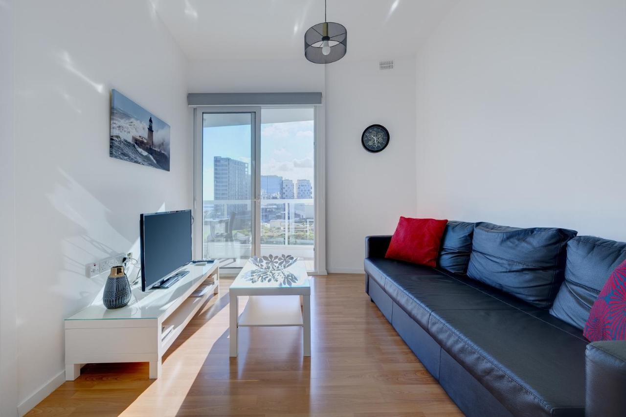 Apartment With Stunning Seaviews 슬리에마 외부 사진